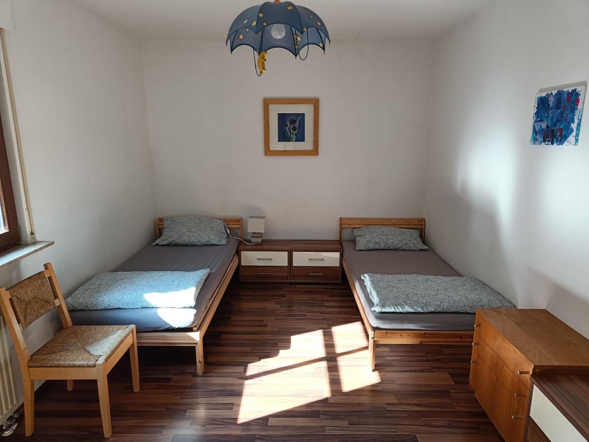 Ferienwohnung Mit 123Qm Fuer 8 Personen Mit Sehr Grossem Garten, Einfache Innen-Ausstattung Leipzig Exteriör bild